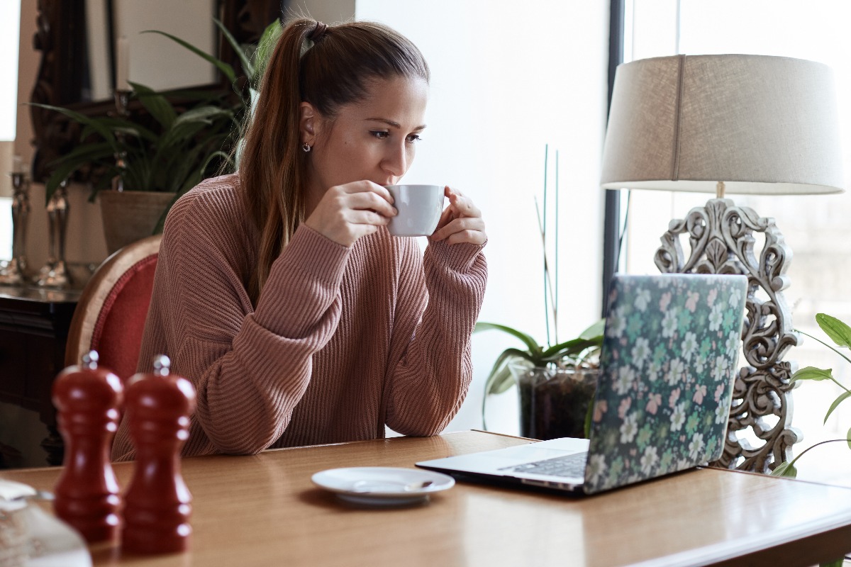 woman drinking tea