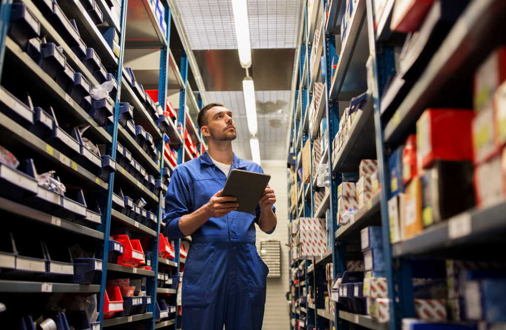 warehouse manager tallying